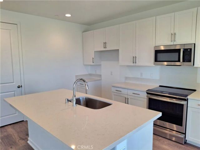 31367 TRAPPERS Loop, Winchester, CA 92596