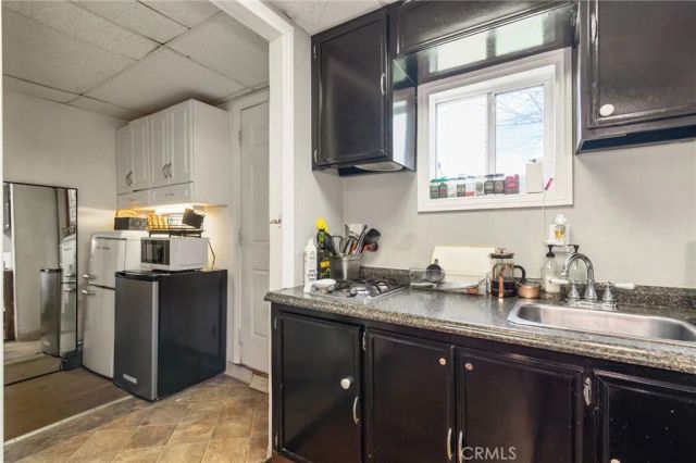 7309 Tampa, Reseda, CA 91335