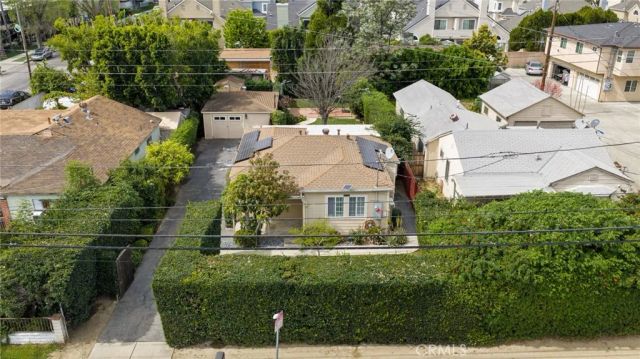 7309 Tampa, Reseda, CA 91335