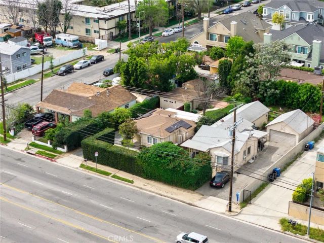 7309 Tampa, Reseda, CA 91335