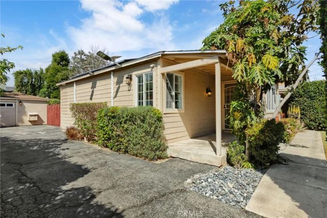 7309 Tampa, Reseda, CA 91335