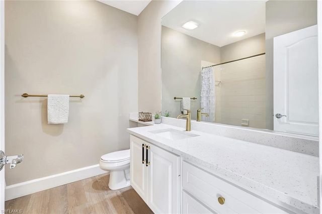 6210 Towncenter CIR, Naples, FL 34119