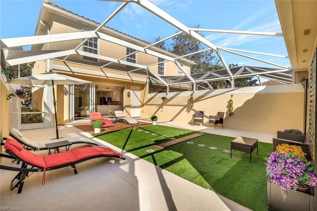 6210 Towncenter CIR, Naples, FL 34119