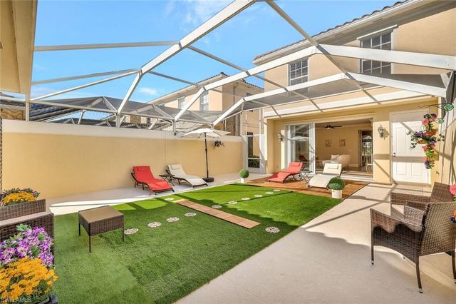 6210 Towncenter CIR, Naples, FL 34119