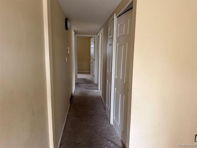 6486 Syracuse Street, Taylor, MI 48180