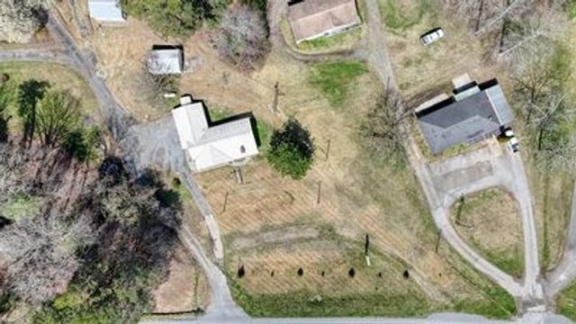 5380 W Us Highway 64, Murphy, NC 28906