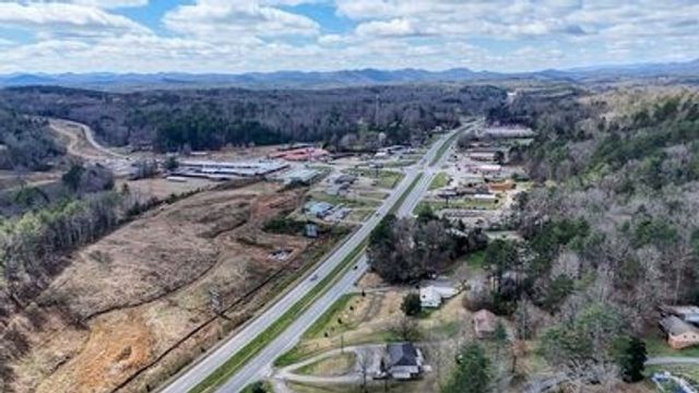 5380 W Us Highway 64, Murphy, NC 28906
