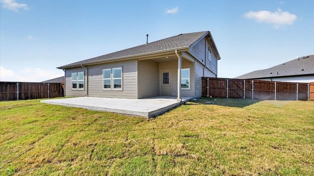 10217 CHERRYTREE Lane, Fort Worth, TX 76140