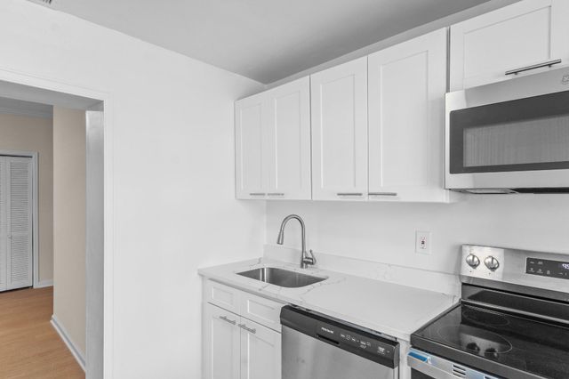 804 UNETTA AVE, Baltimore, MD 21229