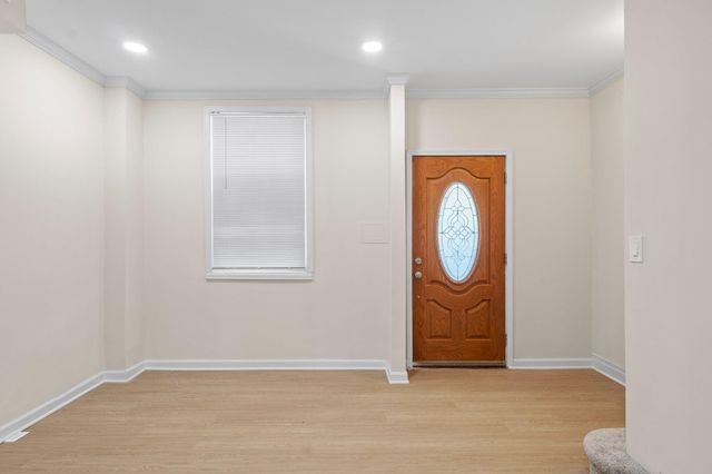 804 UNETTA AVE, Baltimore, MD 21229