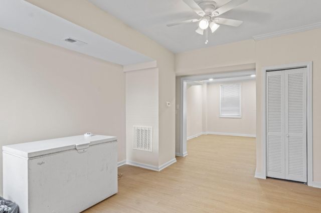 804 UNETTA AVE, Baltimore, MD 21229