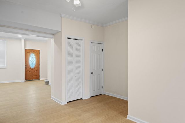 804 UNETTA AVE, Baltimore, MD 21229