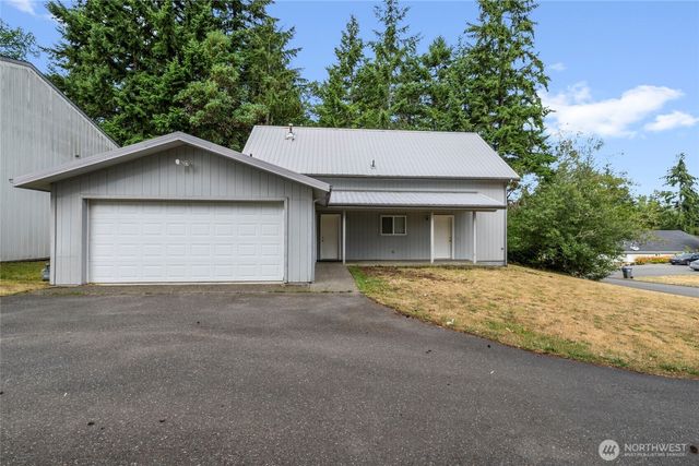 6387 NW Aileron Court, Silverdale, WA 98383