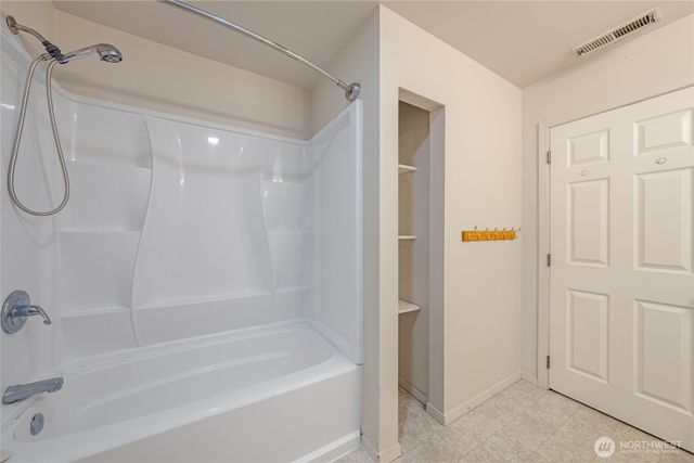6387 NW Aileron Court, Silverdale, WA 98383
