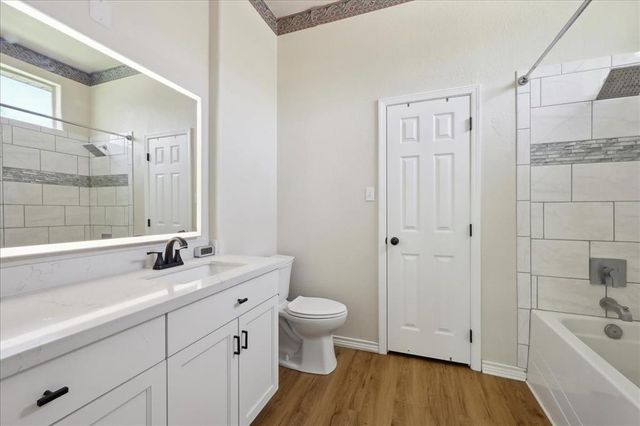 2570 Heather Glen Drive, Vidor, TX 77662