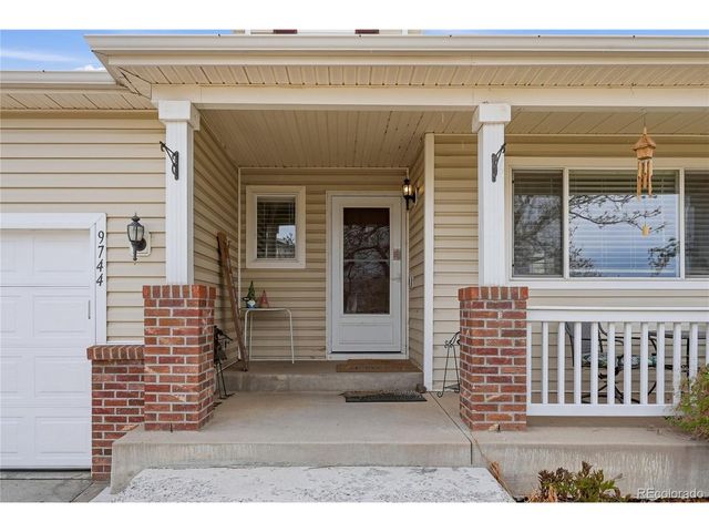 9744 Fox Den Dr, Littleton, CO 80125