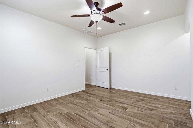 13106 Kington Avenue, El Paso, TX 79928