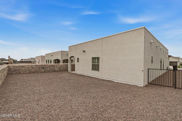 13106 Kington Avenue, El Paso, TX 79928