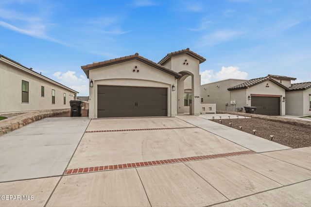 13106 Kington Avenue, El Paso, TX 79928