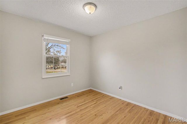 2377 Farflung Drive, Florissant, MO 63031