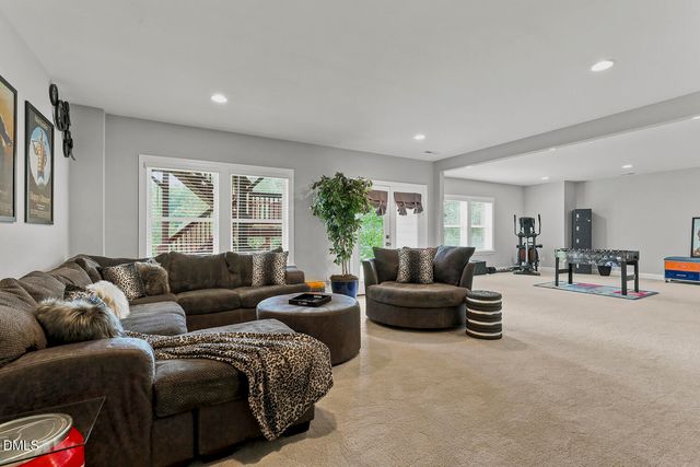 208 Silent Cove Lane, Holly Springs, NC 27540