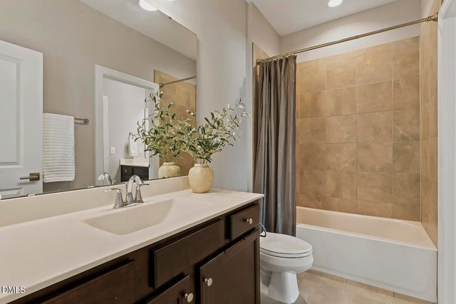 208 Silent Cove Lane, Holly Springs, NC 27540