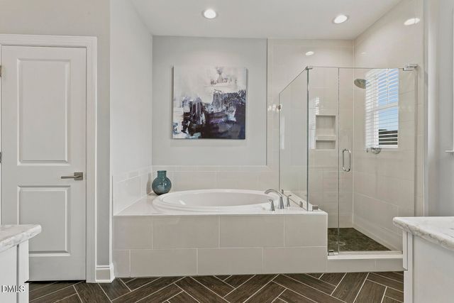 208 Silent Cove Lane, Holly Springs, NC 27540