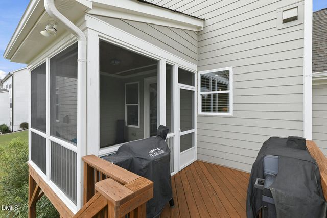208 Silent Cove Lane, Holly Springs, NC 27540
