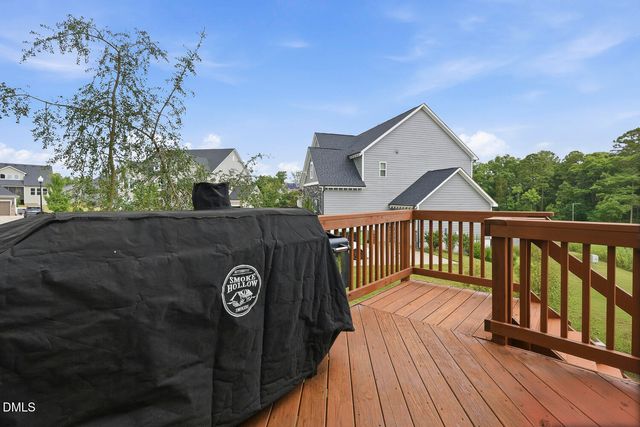 208 Silent Cove Lane, Holly Springs, NC 27540