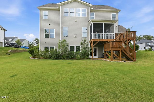 208 Silent Cove Lane, Holly Springs, NC 27540