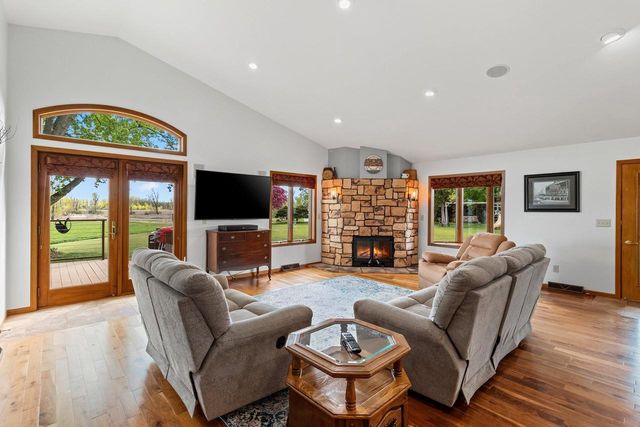 4360 REIGHMOOR ROAD, Omro, WI 54963