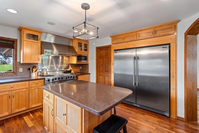 4360 REIGHMOOR ROAD, Omro, WI 54963