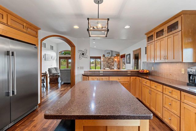 4360 REIGHMOOR ROAD, Omro, WI 54963
