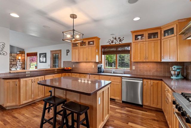 4360 REIGHMOOR ROAD, Omro, WI 54963