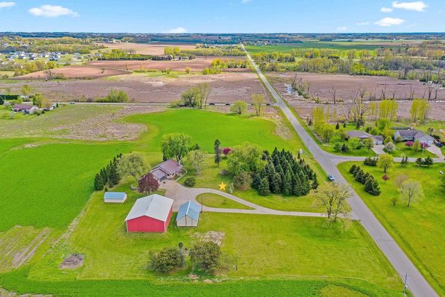4360 REIGHMOOR ROAD, Omro, WI 54963