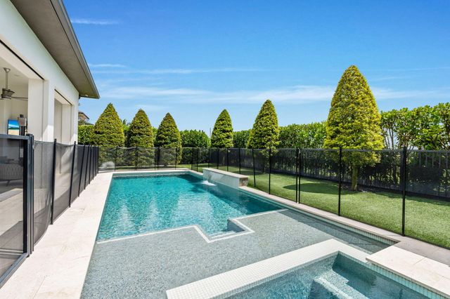 3080 Blue Cypress Lane, Wellington, FL 33414
