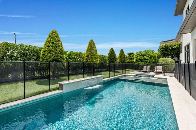 3080 Blue Cypress Lane, Wellington, FL 33414