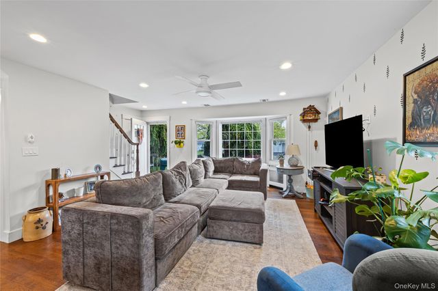 25 E Shore Drive, Massapequa, NY 11758