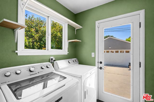 19540 Gilmore Street, Reseda, CA 91335