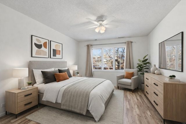 7711 W OAK RIDGE Court 2A, Palos Heights, IL 60463