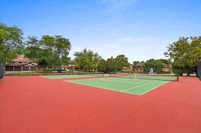 7711 W OAK RIDGE Court 2A, Palos Heights, IL 60463