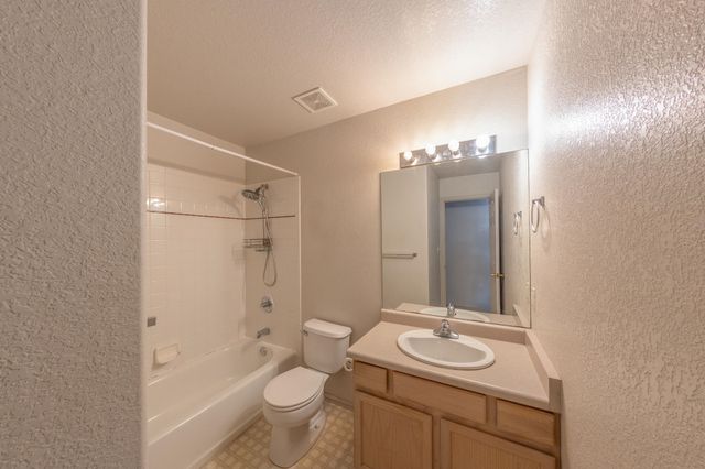 430 Countryside Lane, Grand Junction, CO 81504