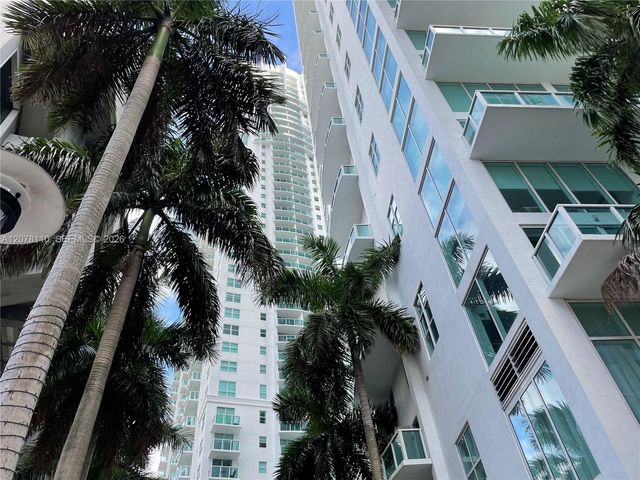 31 SE 5th Street 2805, Miami, FL 33131