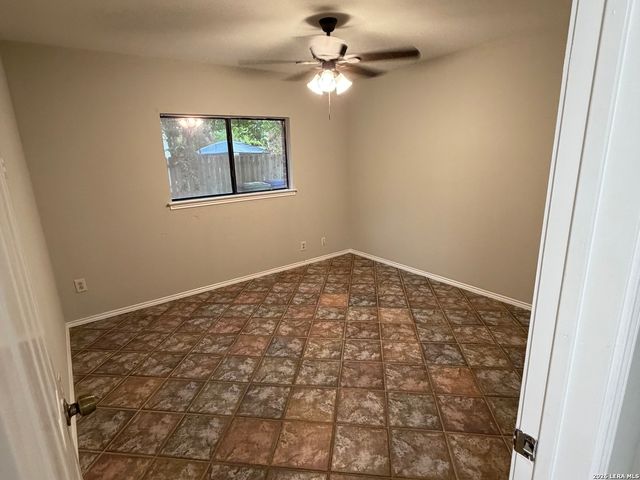 3210 Falcon Grove, San Antonio, TX 78247