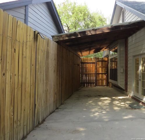 3210 Falcon Grove, San Antonio, TX 78247