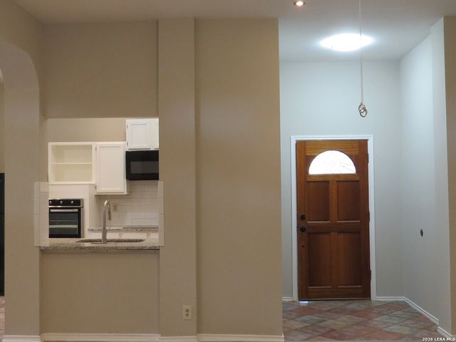 3210 Falcon Grove, San Antonio, TX 78247