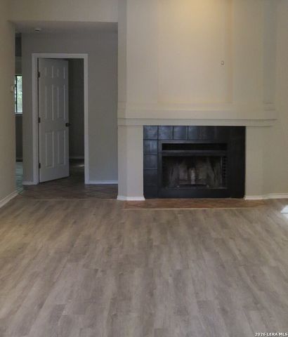 3210 Falcon Grove, San Antonio, TX 78247