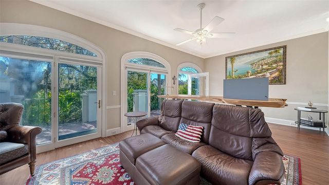 57 BISHOPS COURT ROAD 121, Osprey, FL 34229