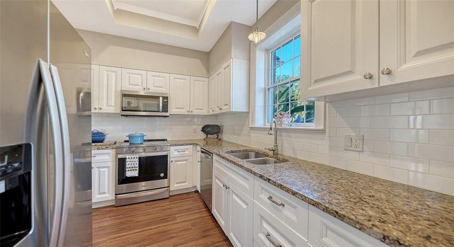 57 BISHOPS COURT ROAD 121, Osprey, FL 34229