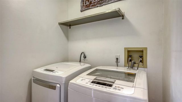 57 BISHOPS COURT ROAD 121, Osprey, FL 34229